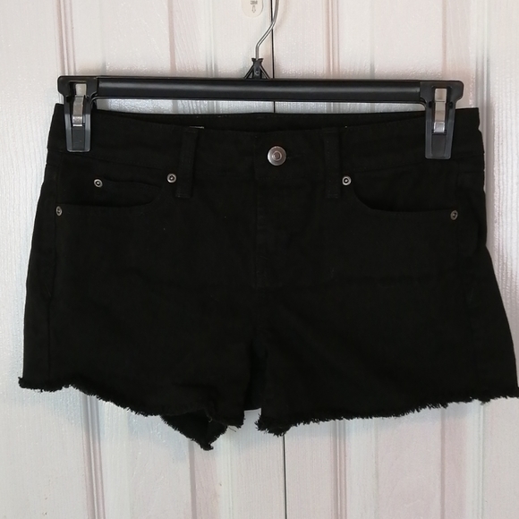 GAP Pants - 4/$20 Gap 1969 black summer-cut offs